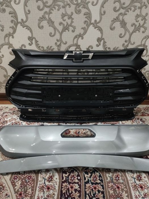 Treker 2 red line oldi orqa bamper