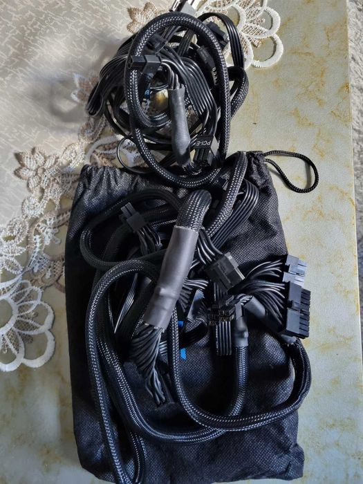 Sursa Seasonic Focus, 80+ Gold, 650W