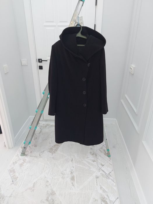 Продам женскую одежды  б/у