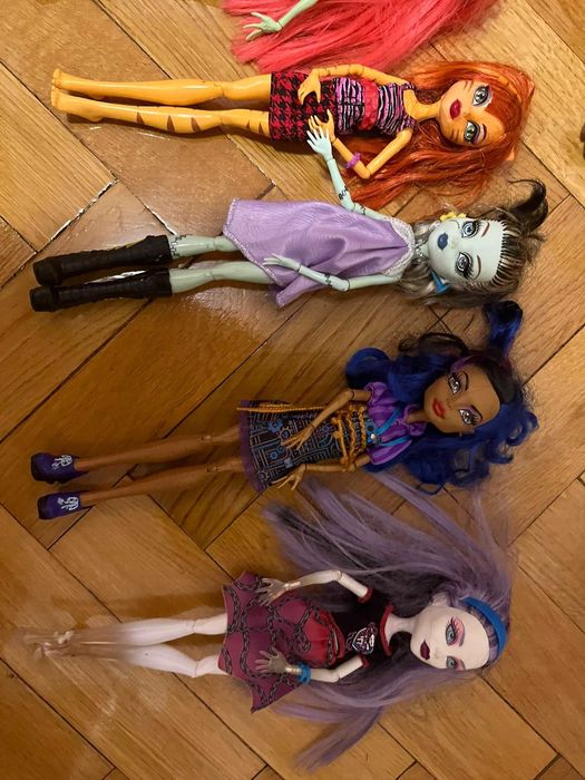 Papusi Monster High