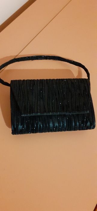 Обувки в комплект с чавтичка