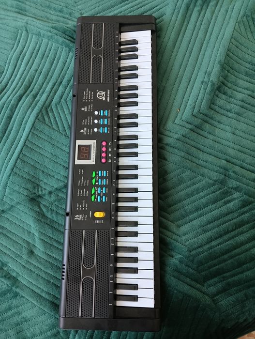 Продам детское пианино!