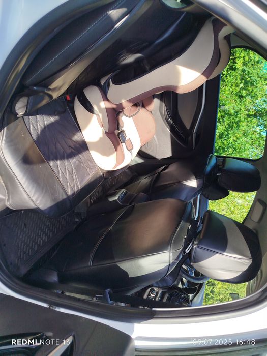 Лада Веста кросс св