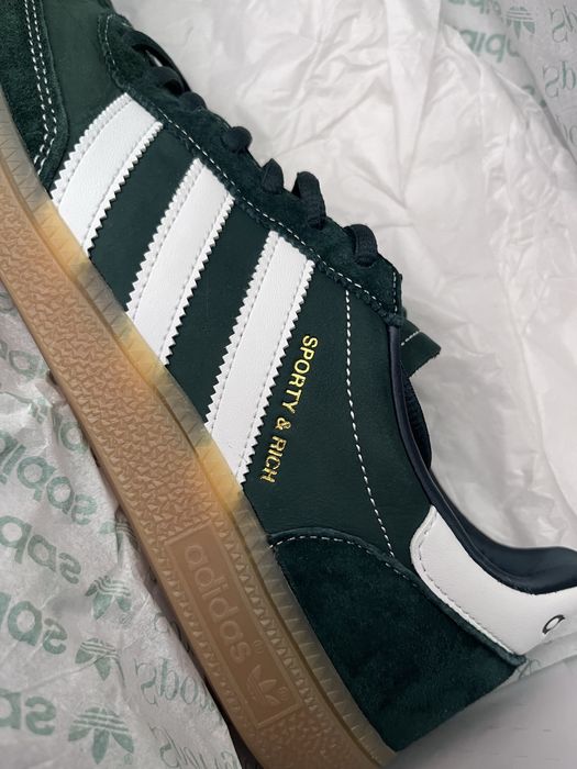 Adidas sporty and rich