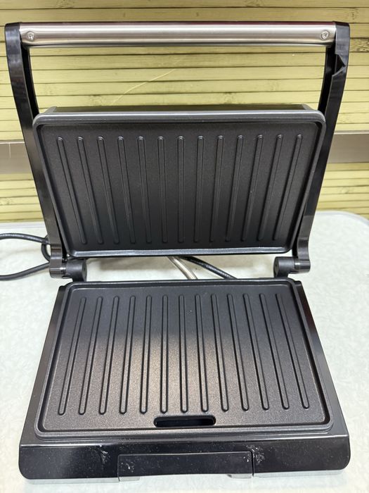 Грил скара Severin Contact Grill