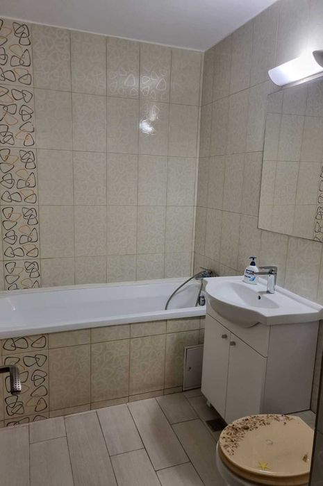 Inchiriere apartament 3 camere zona Porsche Pipera