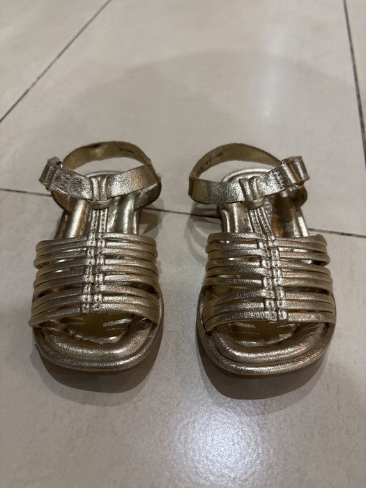 Сандалии для девочек