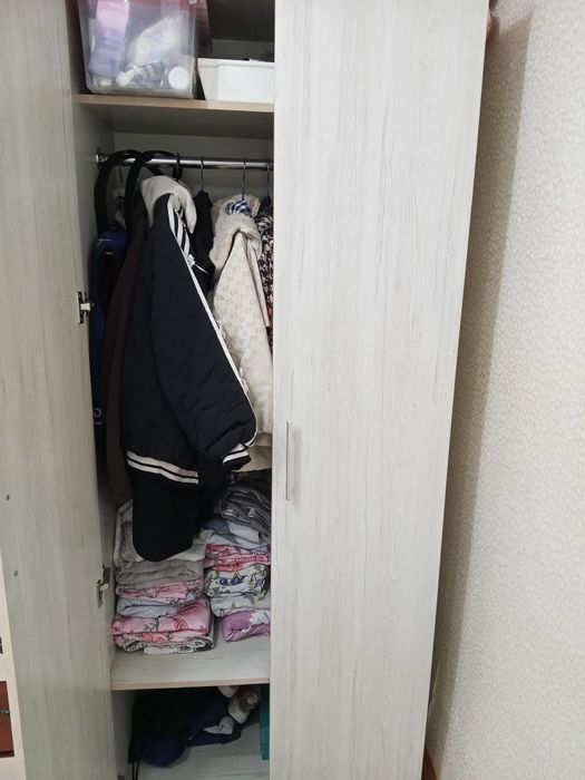 Продам шкаф б/у.