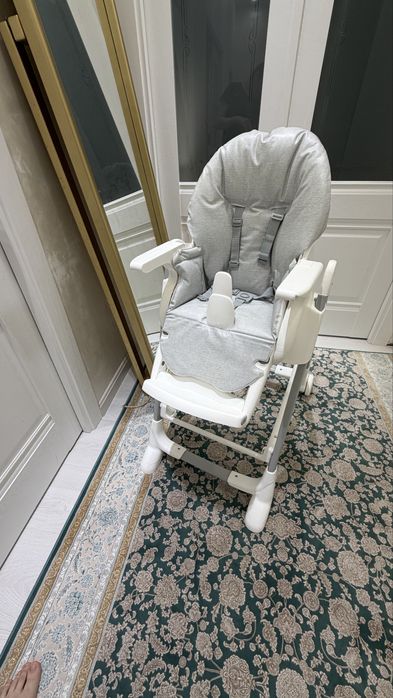 болалар учун овқатланиш столи б/у холати идельно