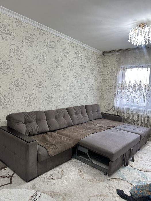 Продам качественный угловой диван