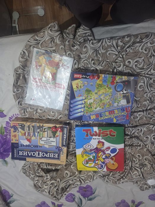 Продавам настолни игри
