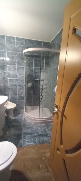 Vand apartament 2 camere