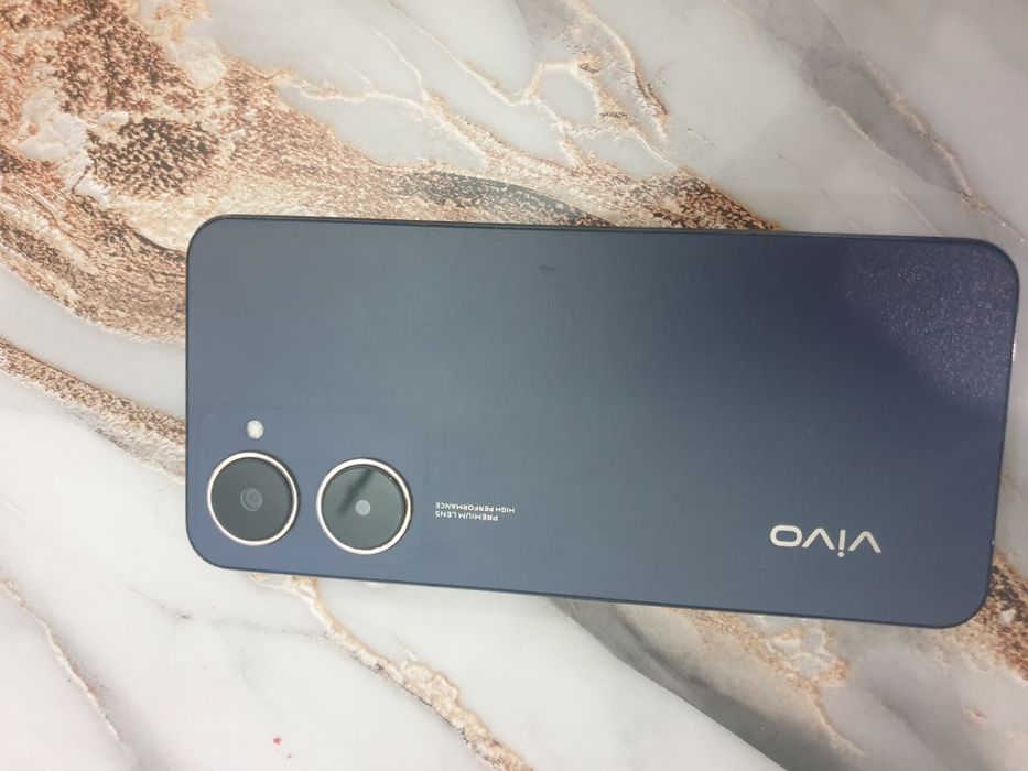 Продам huawei p smart 2019 и vivo y03