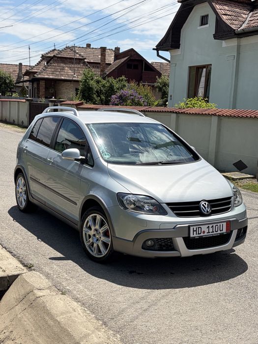 Volkswagen golf plus cross