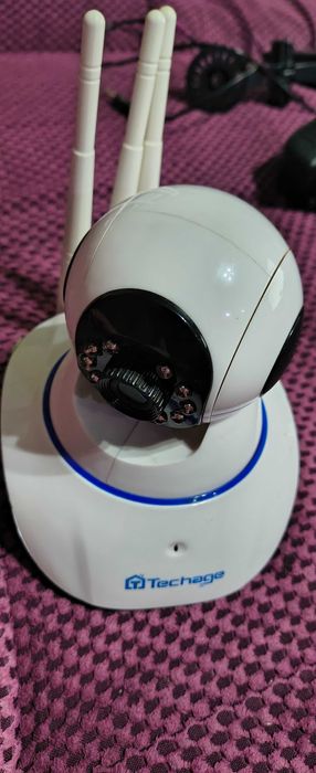 Въртяща WI-FI камера 2 MP