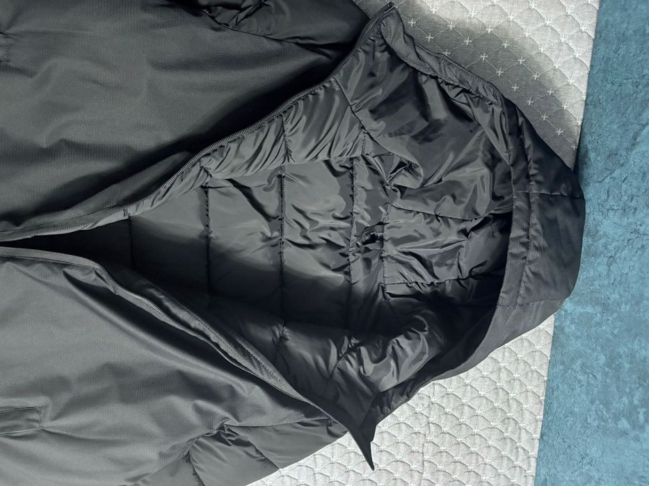 Продаётся куртка