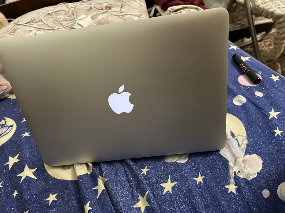 Apple "MacBook air" (Mid 2011/13,3 inch)