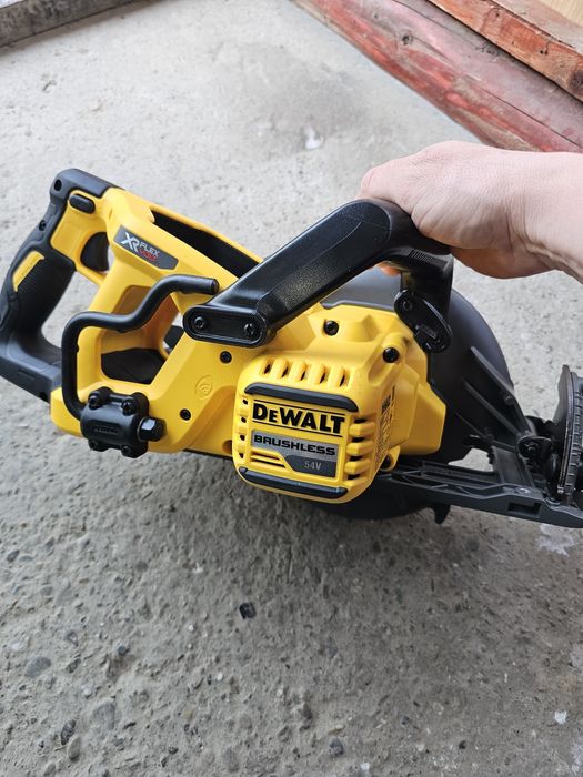Fierăstrău Circular Dewalt 2025 nou