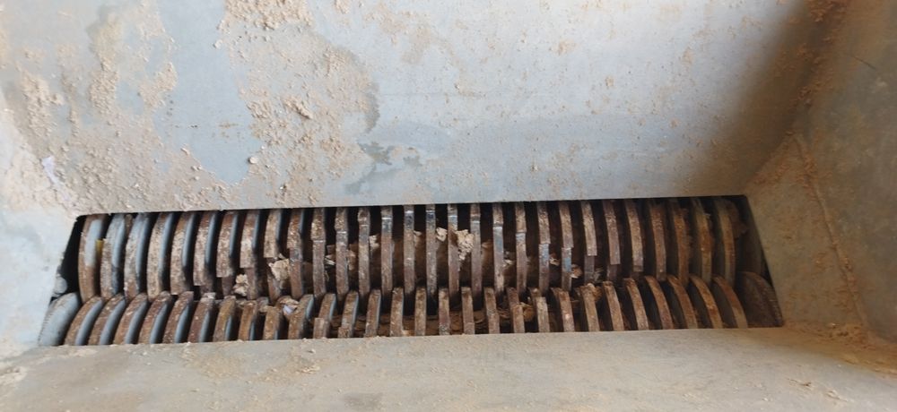 шредер измельчитель