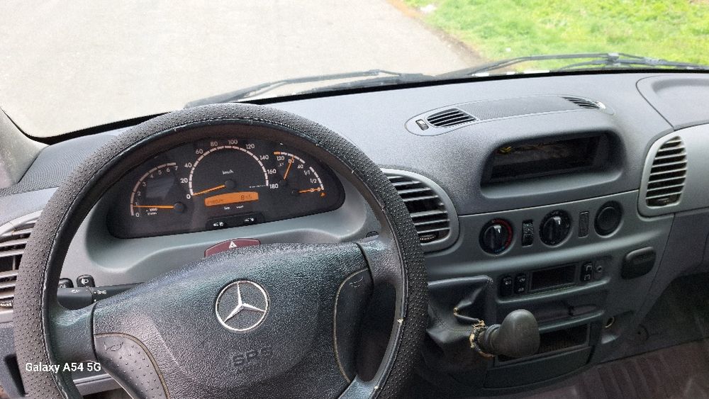 Mercedes Sprinter 413 vând sau schimb