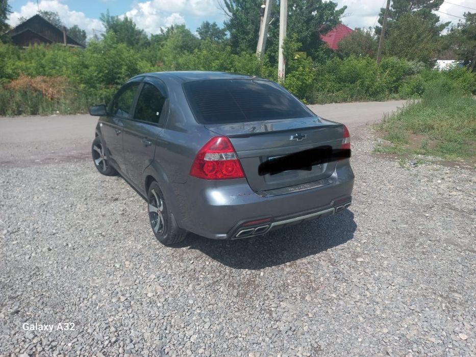 Продам нексию р3