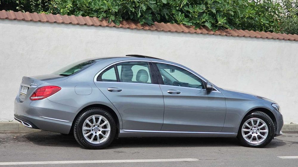 Mercedes C220d 2.2d BlueTech 170cp 7G Tronic 02.2014 / ILS HUD Trapa Keyless BLIS Burmeister 3D / TOP