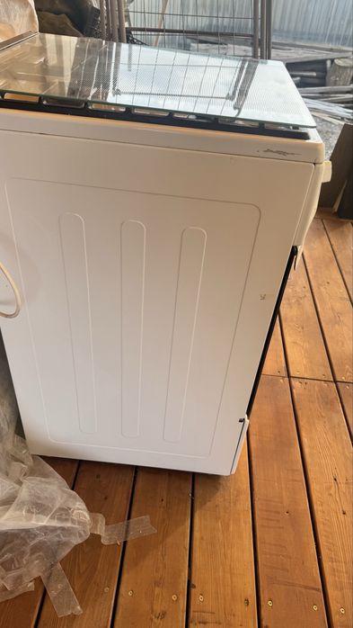 Продам б/у газовую плиту