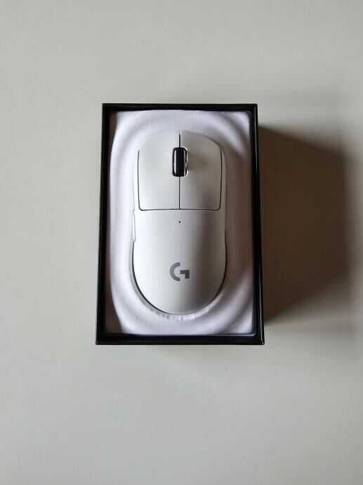 g pro x superlight 2 + Бонус  Безплатен Mousepad