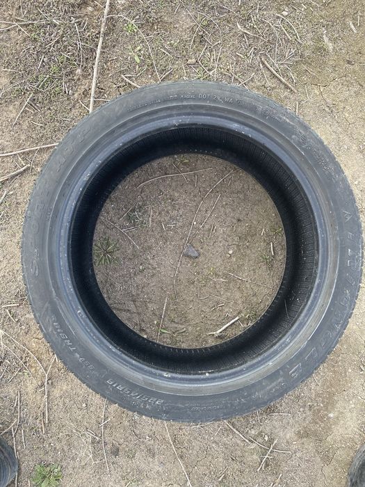 Triangle 225/45/18 пара