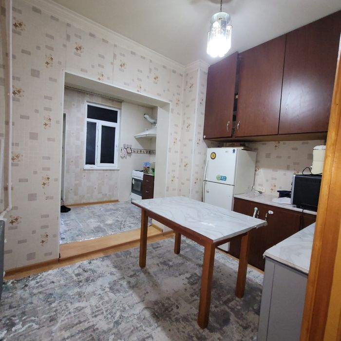 Продажа 3/1/5 на Юнусабад-19, 3 хонали сотилади