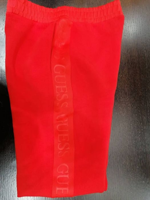 Оригинална спортна долница GUESS С/М размер