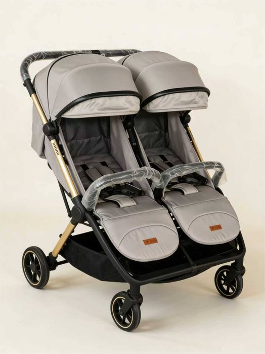 Коляска двойняшки близнецы