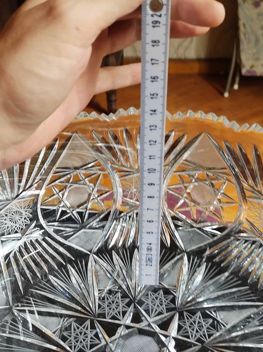 Бохемска кристална централна купа ваза.