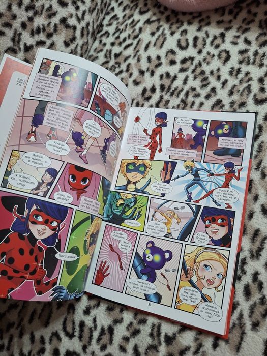 Книга комикс Леди Баг