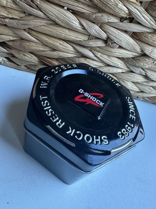 Часовник G-Shock