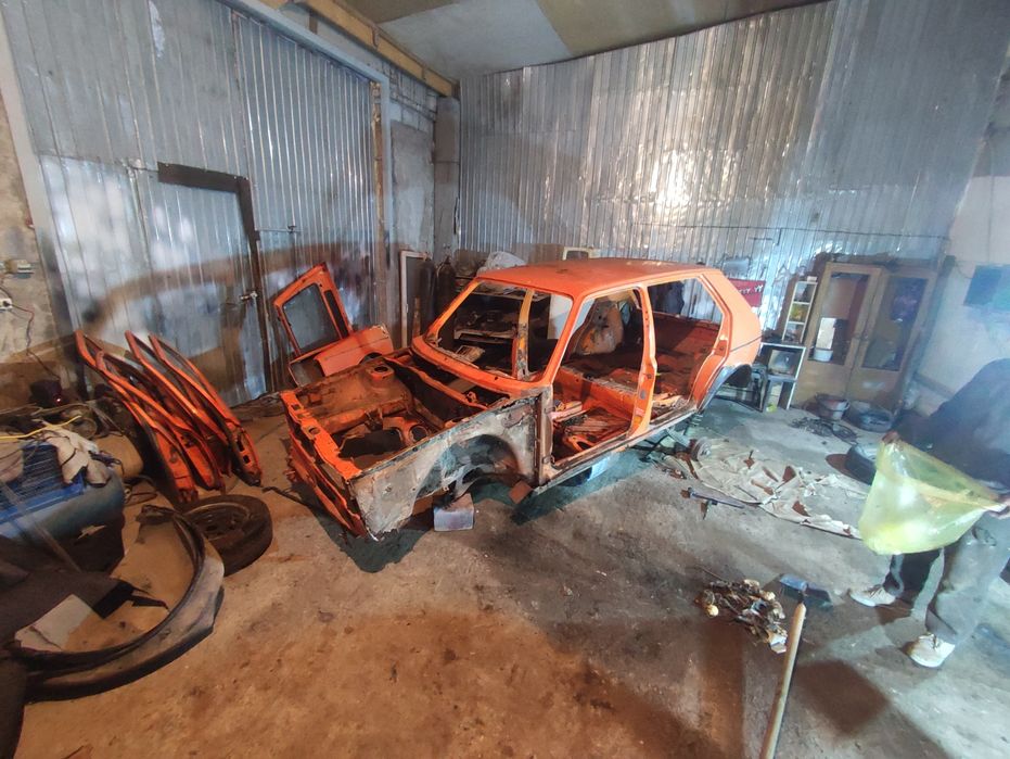 Запчасти Фольксваген гольф 1