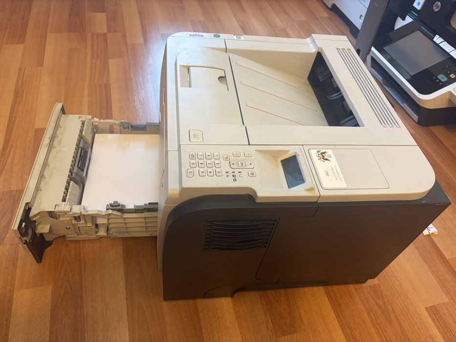 Imprimante Hp Laser 3015 , duplex automat , cu toner inclus