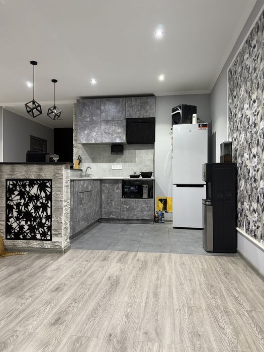 Квартира 2/13/16 с ремонтом Яккасарай