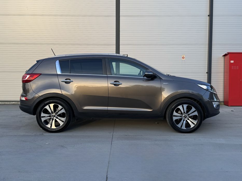 KIA Sportage 2010 — imagine 3