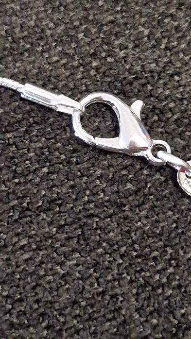 Сребърно колие с висулка