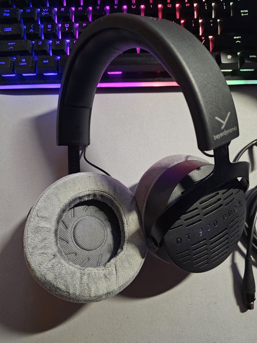 Beyerdynamic Dt 900 Pro X for gaming mixing and mastering
