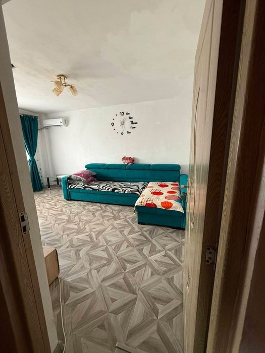 Vând urgent apartament  2 camere in Radomiresti Olt