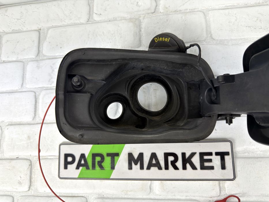 Капачка резервоар AUDI A4 B9 8W0809906