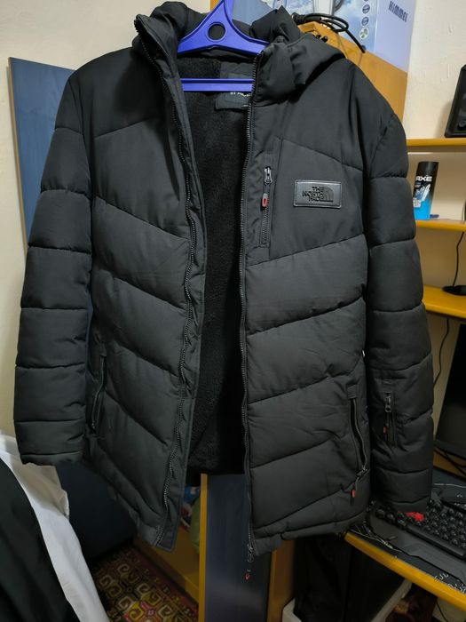 Зимняя куртка тёплая