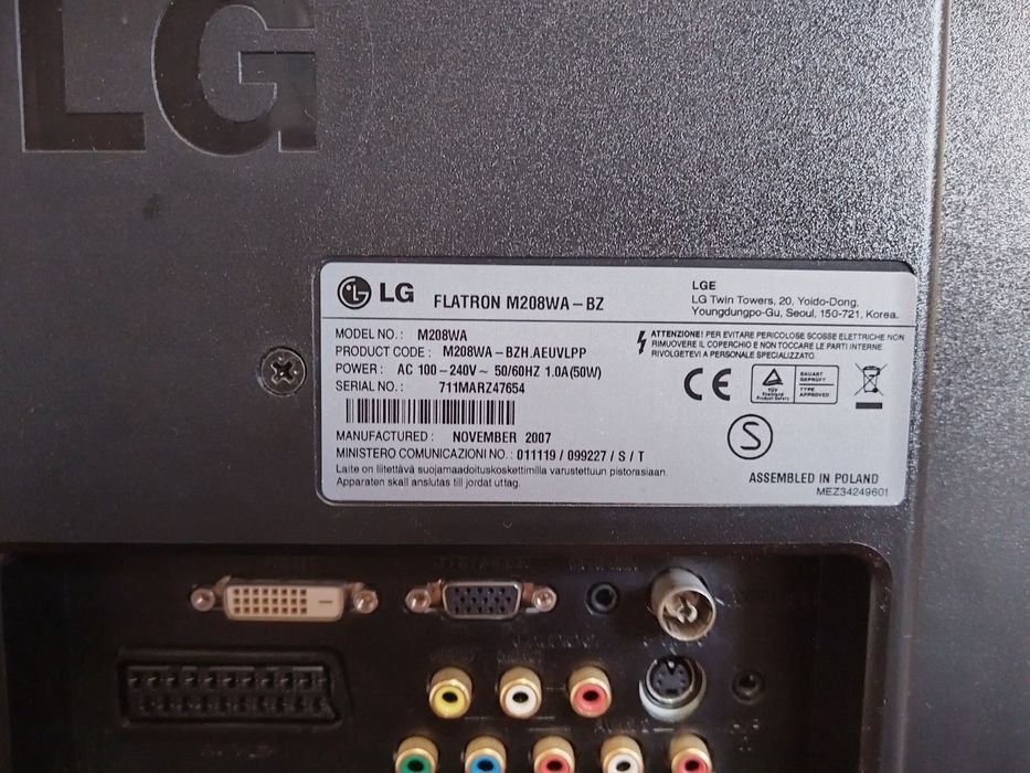 Монитор-телевизор 20" LG Flatron M208WA-BZ