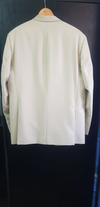 Продам костюм ( тройка  )