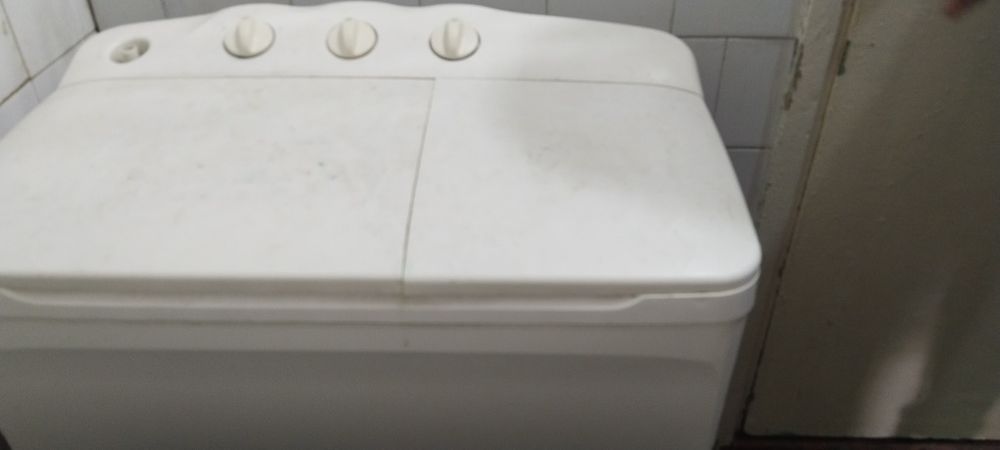 Продам стиралку полуавтомат