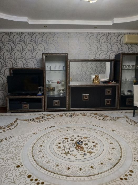 Стенка для гостиной.