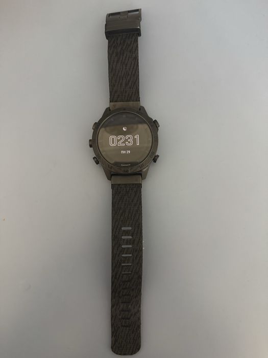 Смарт часы Garmin Commander Marq