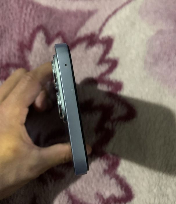 Продам Honor X8b память 8/128ГБ,обмена нет